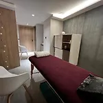 Moderne A Avec Terrasse Et Parking - Fr-1-562-75 Lejlighed Courchevel